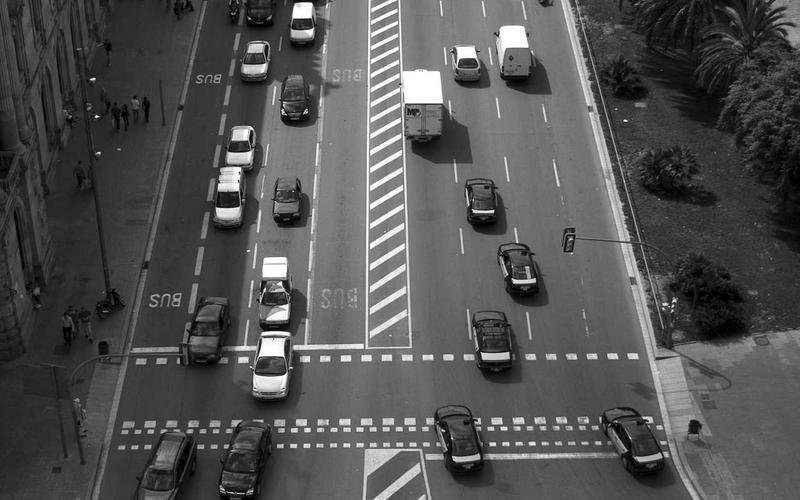 证券公司AI量化交易平台建设